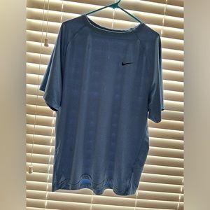 Light blue Nike men’s workout tee